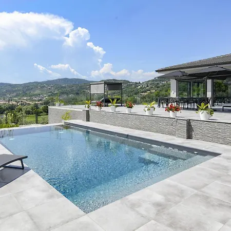 فيلة Casara Design And Relax Di Garda *